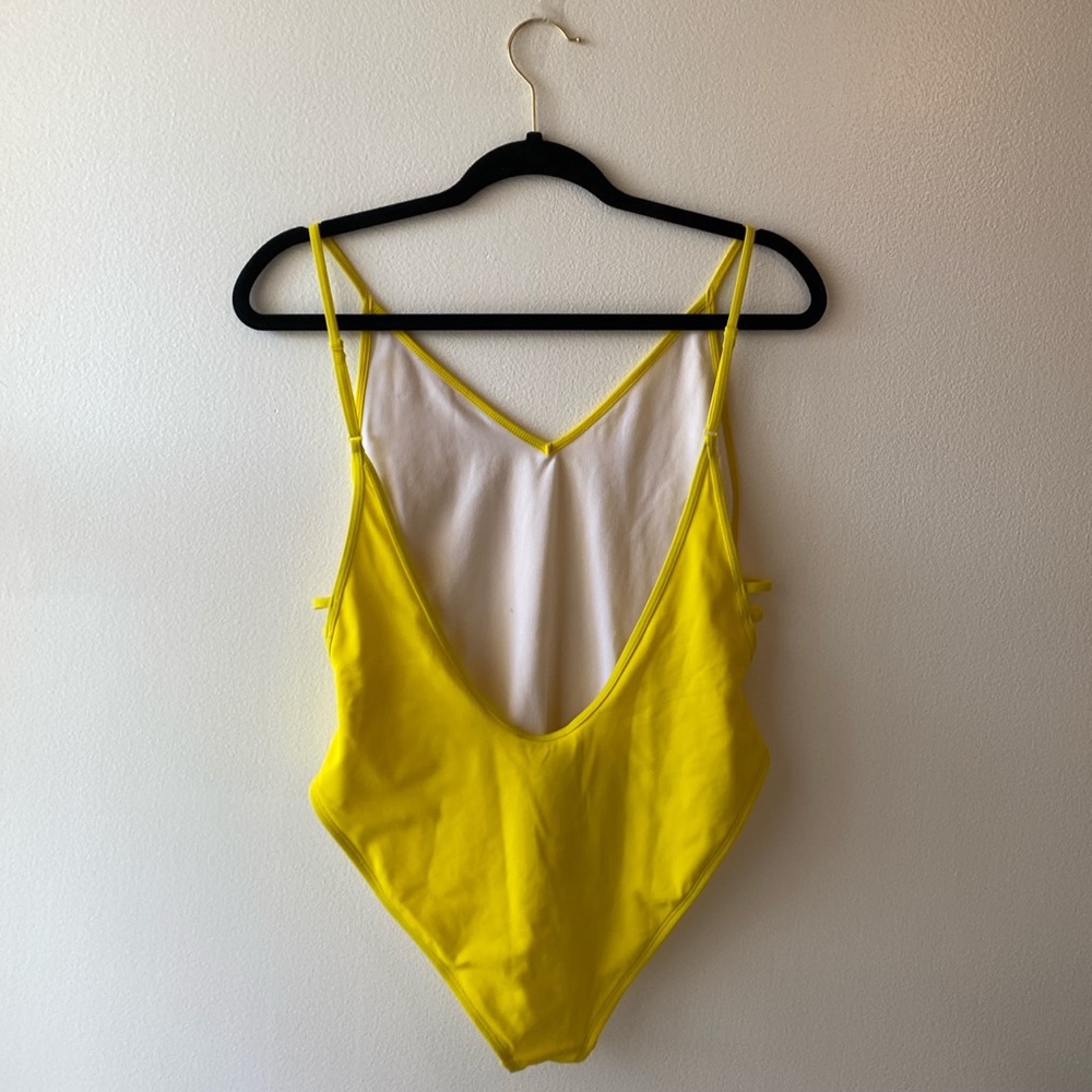 ASOS backless one piece - Picture 2 of 2